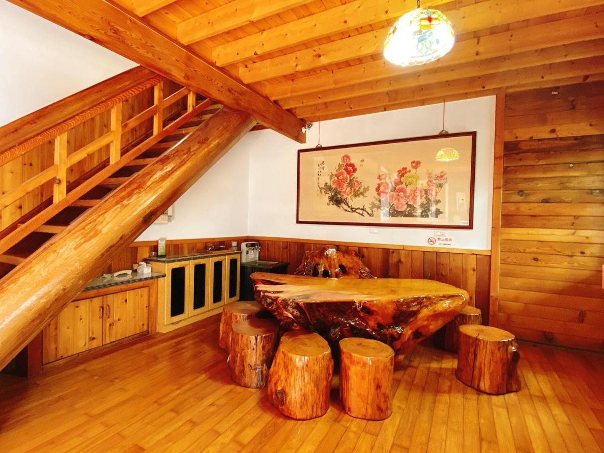 Ailiga Travel Villa Renai Exteriér fotografie