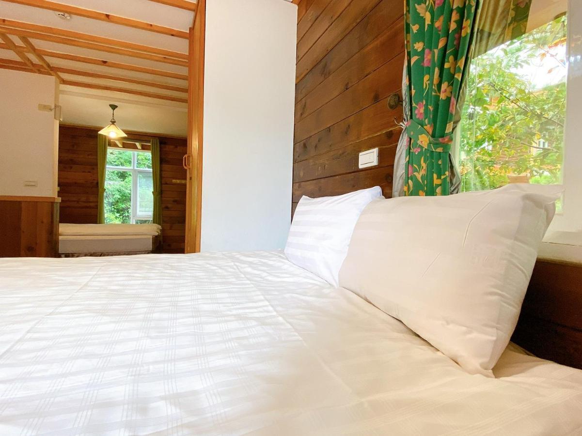 Ailiga Travel Villa Renai Pokoj fotografie
