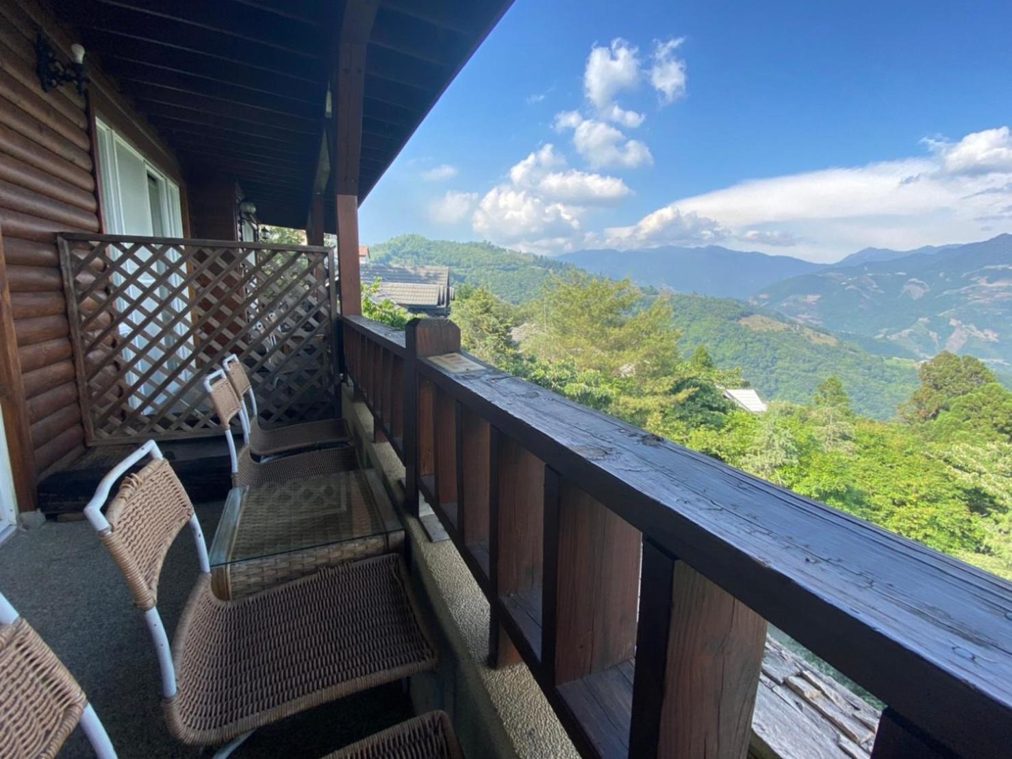 Ailiga Travel Villa Renai Pokoj fotografie